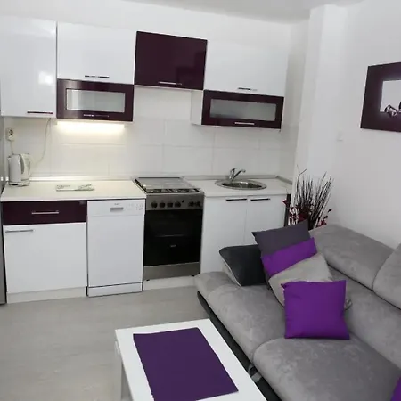 Old Town Stone Appartement *